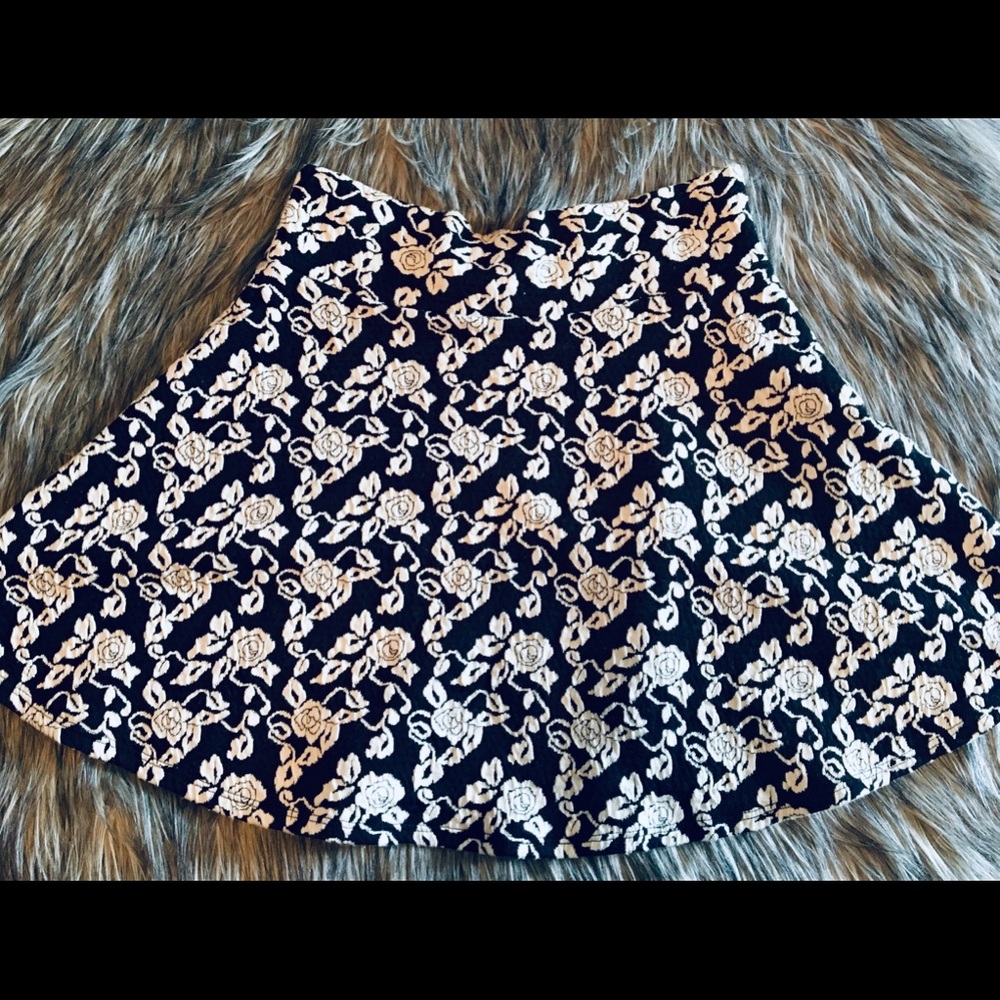L.A. Hearts skater skirt